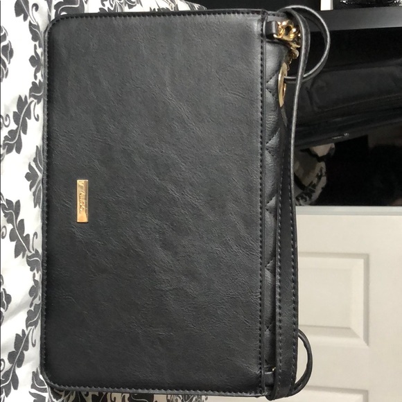 Purse - Picture 2 of 4